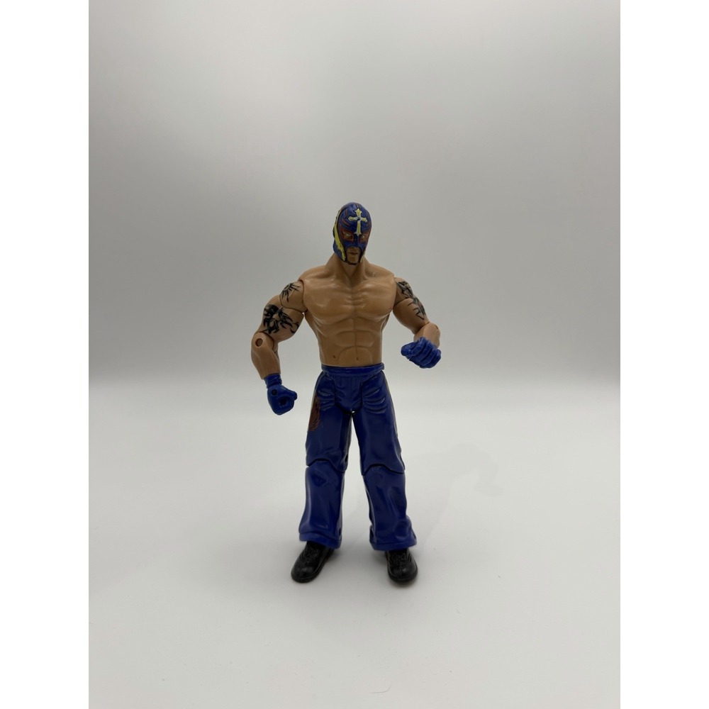 JAKKS Pacific WWE 2003 Wrestling Action Figure Blue Pants Sports Theme